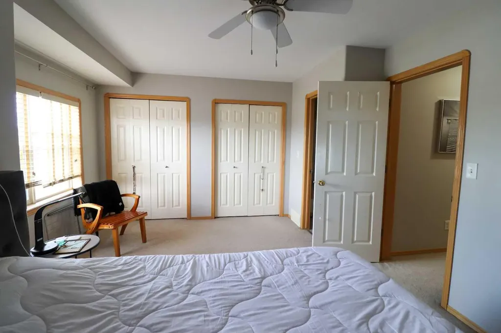 305 Addington Drive Red Deer AB T4R 3H7