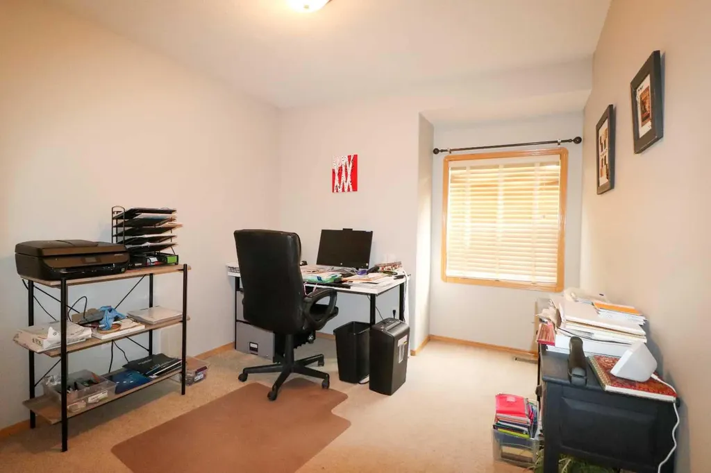 305 Addington Drive Red Deer AB T4R 3H7