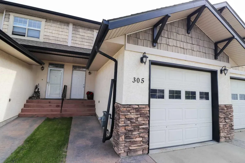 305 Addington Drive Red Deer AB T4R 3H7