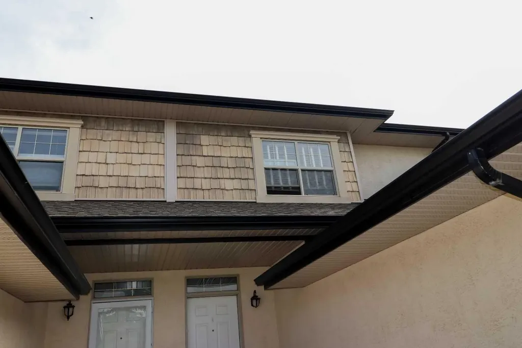 305 Addington Drive Red Deer AB T4R 3H7