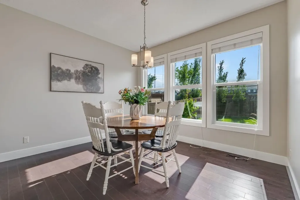 198 Mahogany Passage SE Calgary AB T3M 2J7