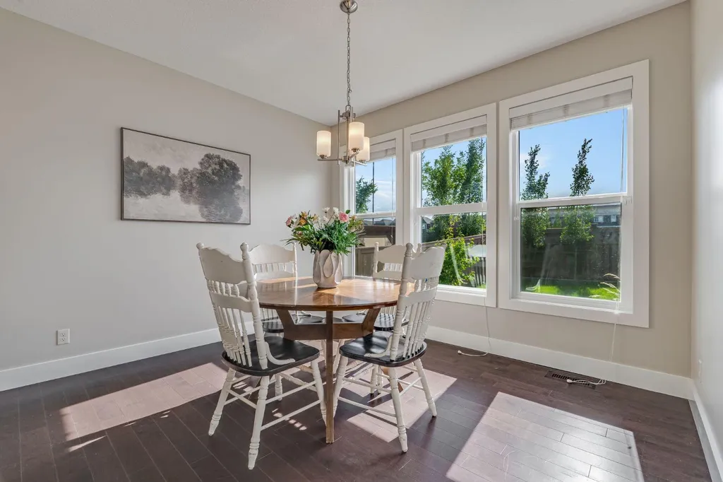 198 Mahogany Passage SE Calgary AB T3M 2J7