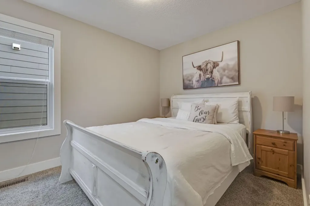 198 Mahogany Passage SE Calgary AB T3M 2J7