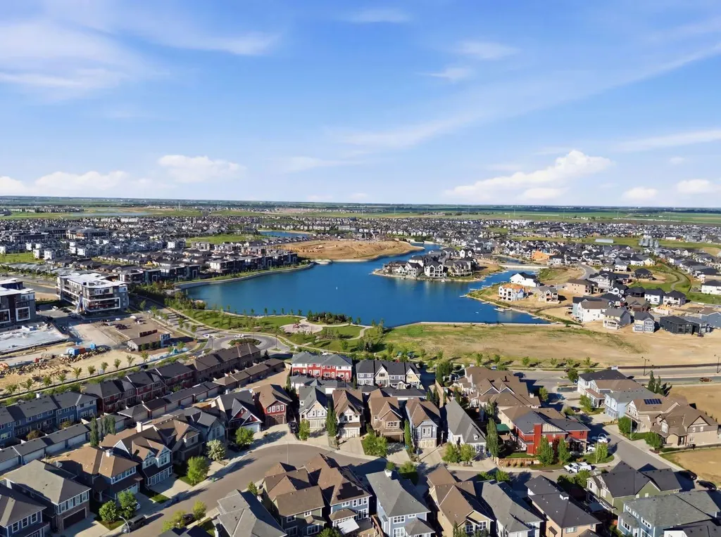 198 Mahogany Passage SE Calgary AB T3M 2J7