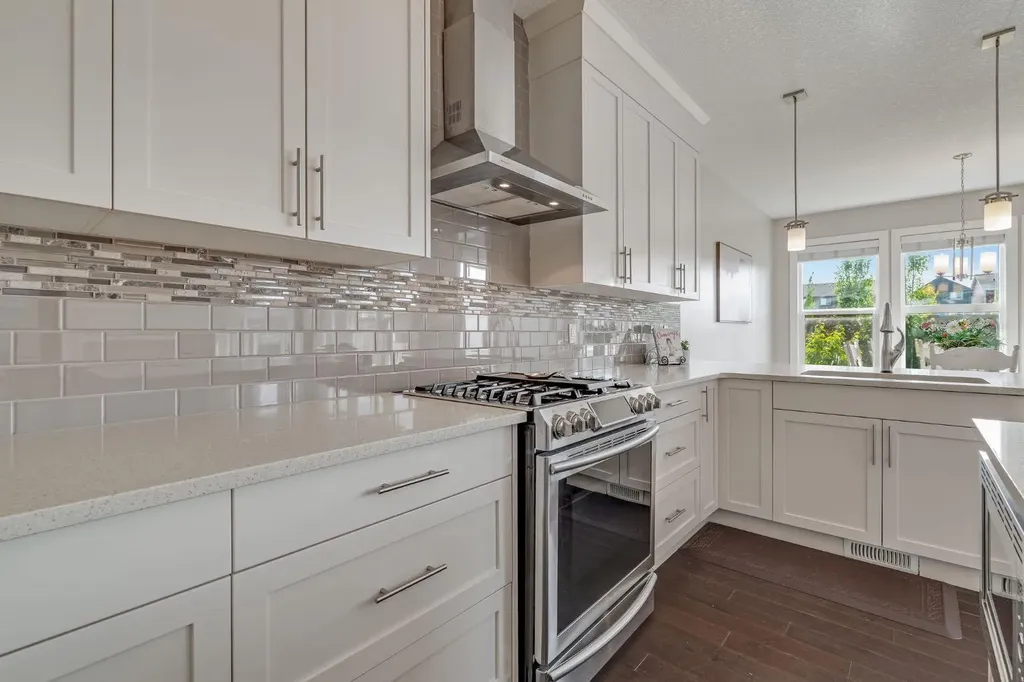 198 Mahogany Passage SE Calgary AB T3M 2J7