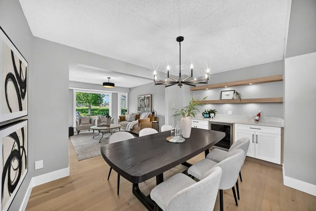 105 40 Avenue SW Calgary AB T2S 0x2