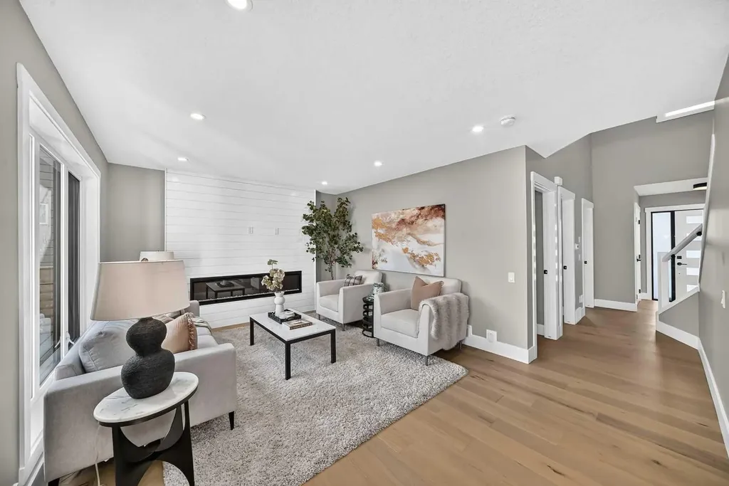 105 40 Avenue SW Calgary AB T2S 0x2