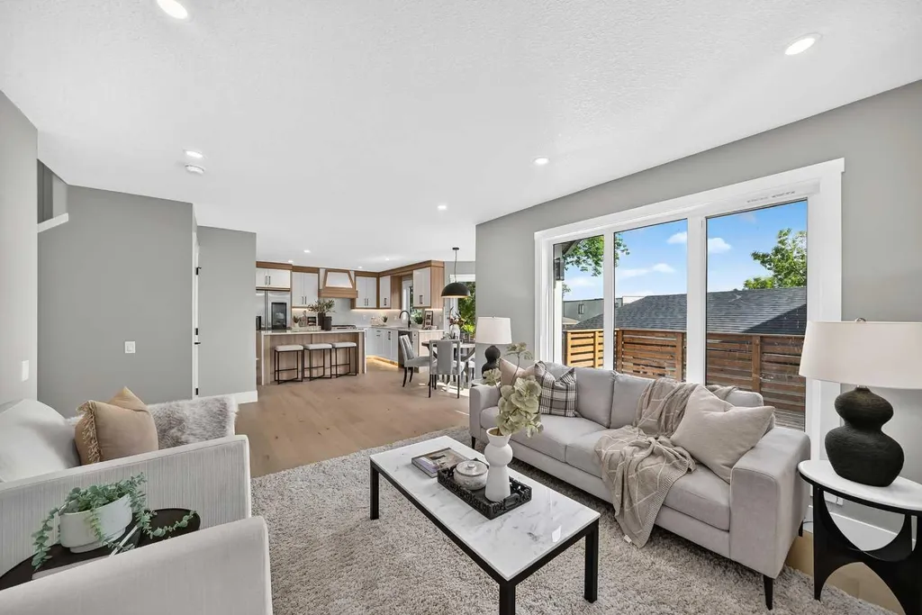 105 40 Avenue SW Calgary AB T2S 0x2