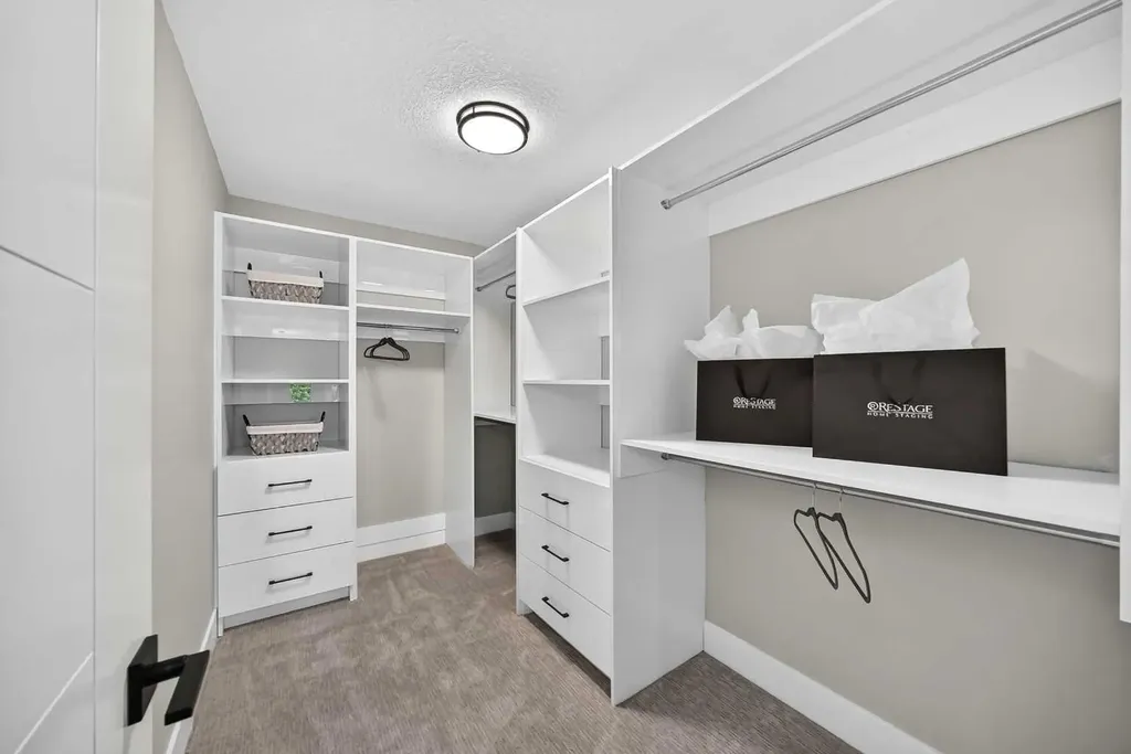 105 40 Avenue SW Calgary AB T2S 0x2