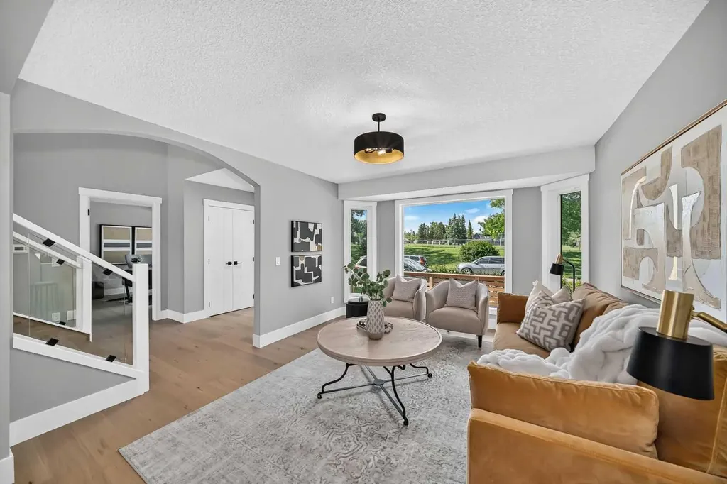 105 40 Avenue SW Calgary AB T2S 0x2