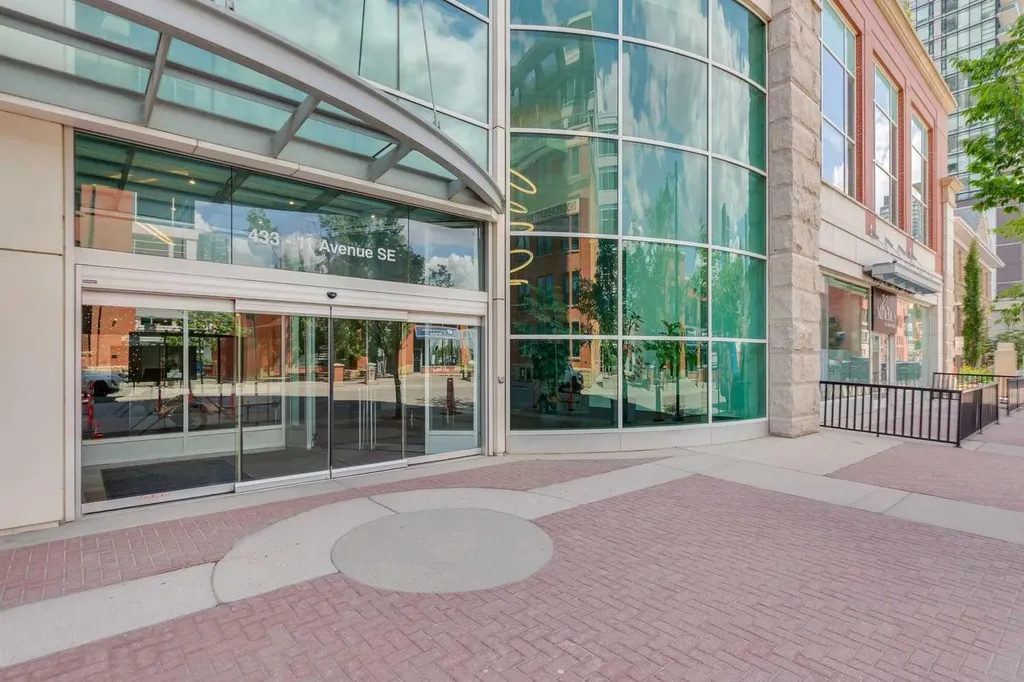 433 11 Avenue SE Calgary AB T2G 0C7