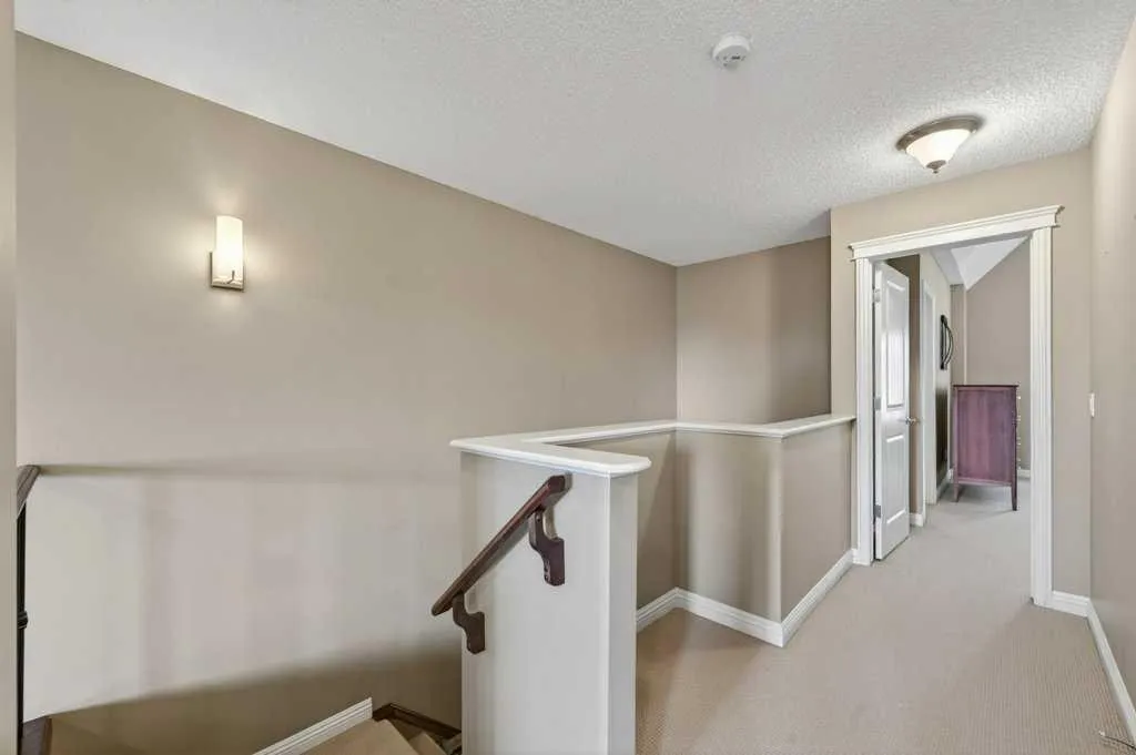 44 Mike Ralph Way SW Calgary AB T3E 0H8