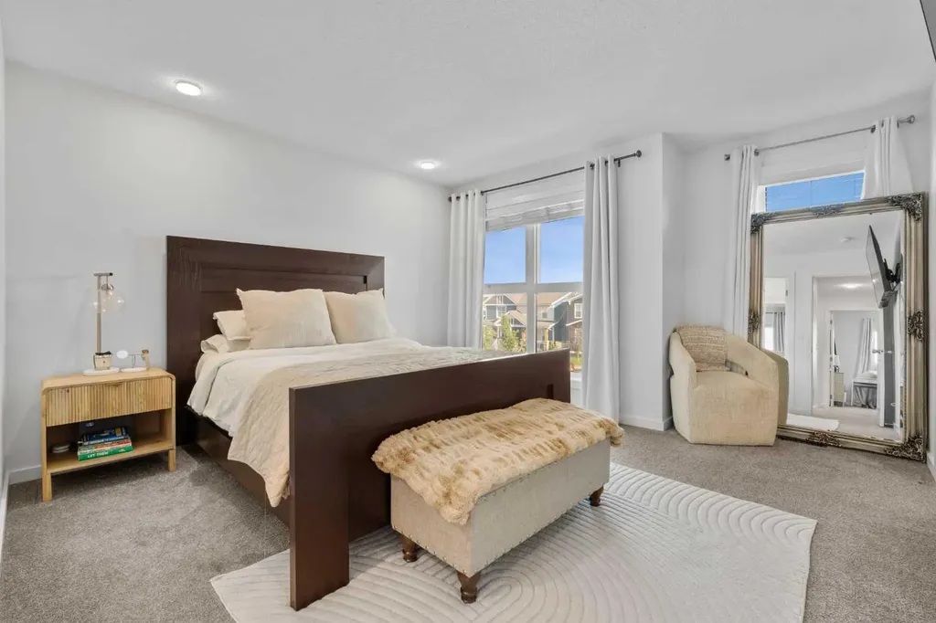 228 Livingston View NE Calgary AB T3P 0Z9
