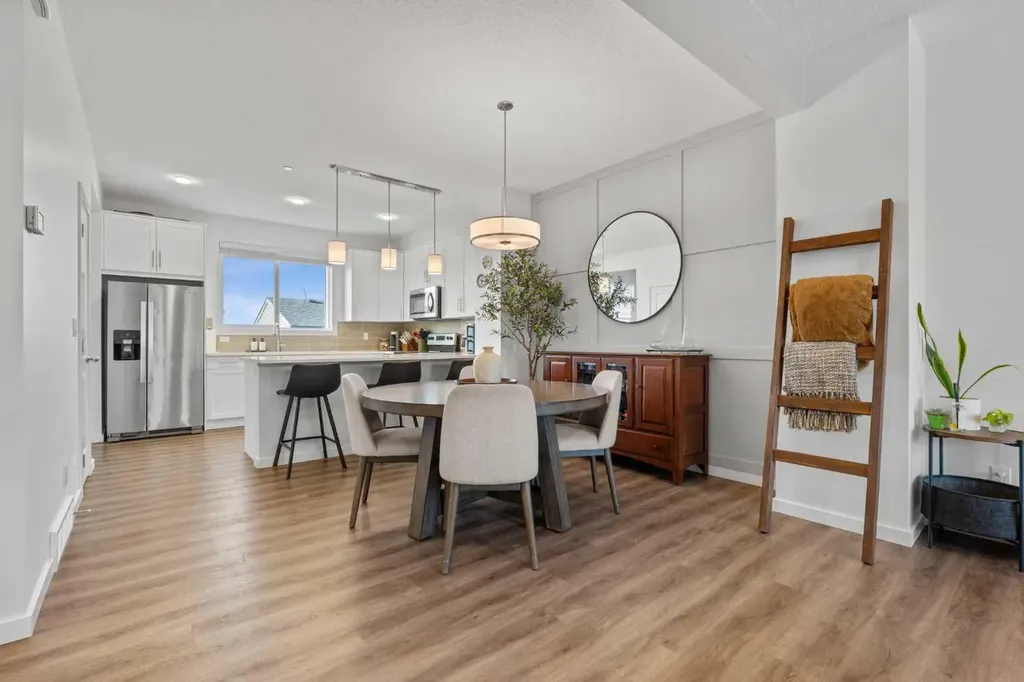 228 Livingston View NE Calgary AB T3P 0Z9