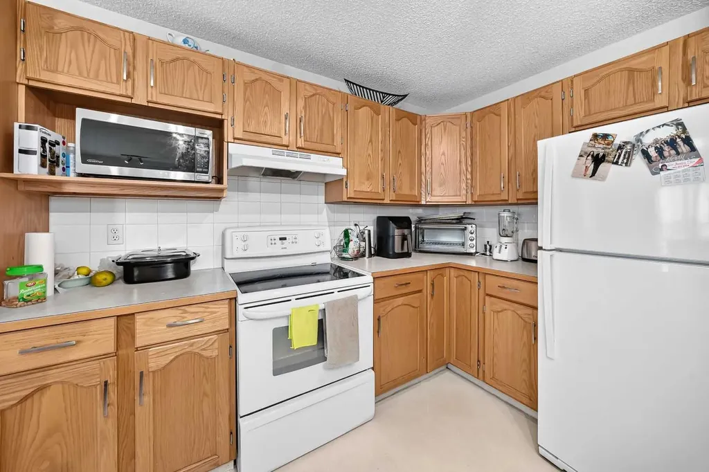 1210 Harvest Hills Drive NE Calgary AB T3K 5B3