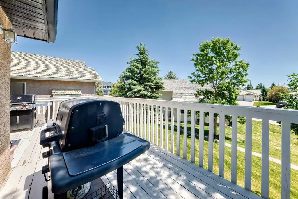 1210 Harvest Hills Drive NE Calgary AB T3K 5B3