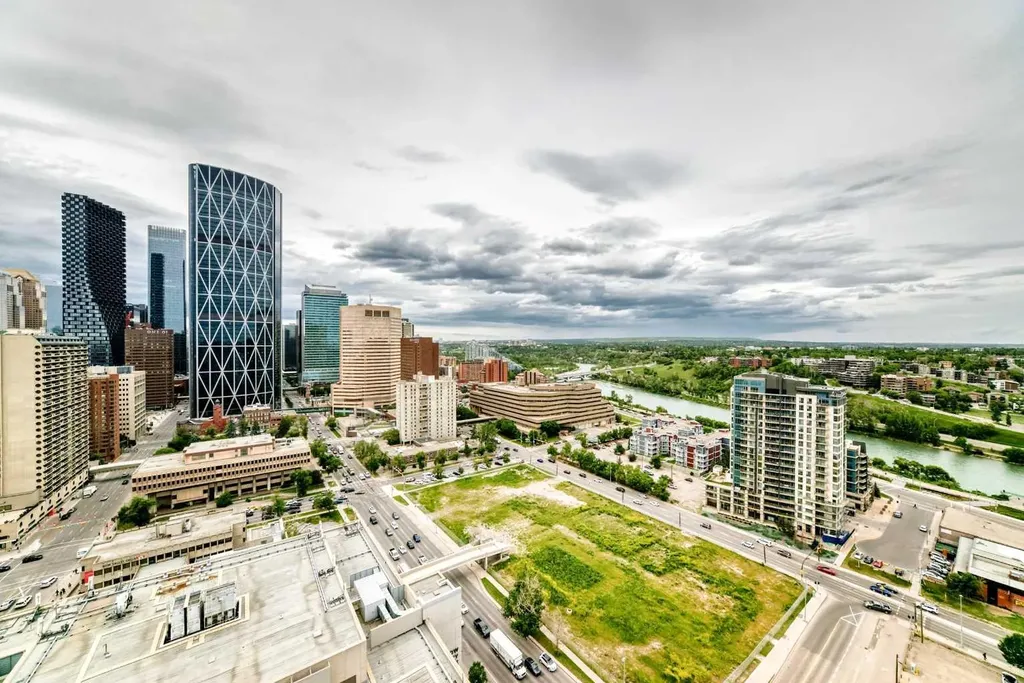 530 3 Street SE Calgary AB T2G2L8