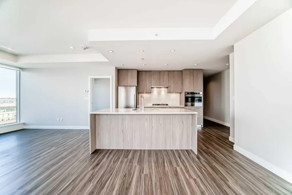 530 3 Street SE Calgary AB T2G2L8