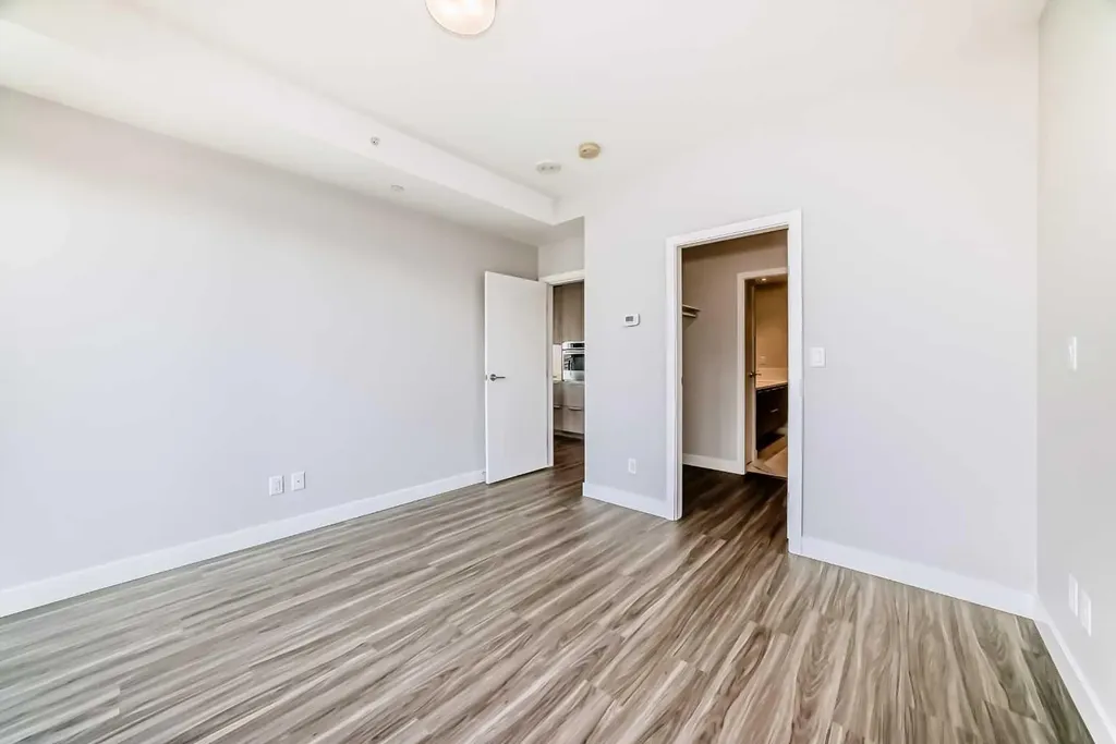 530 3 Street SE Calgary AB T2G2L8