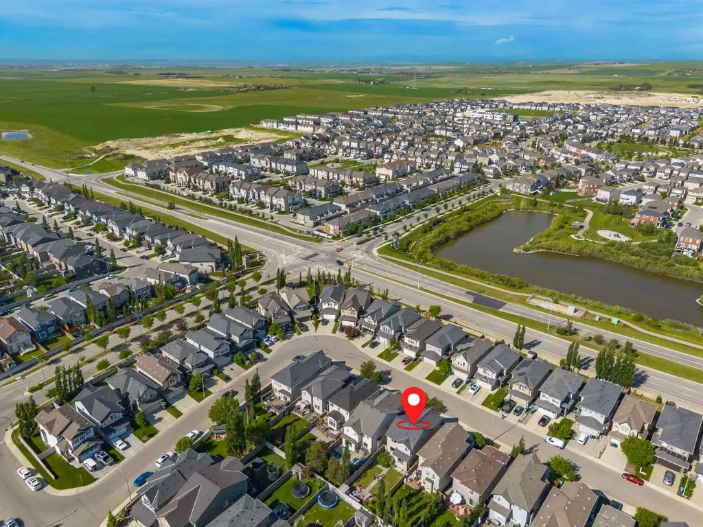 166 Hillcrest Circle SW Airdrie AB T4B 0Y5
