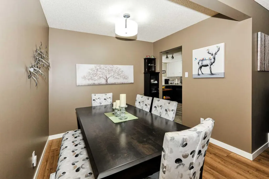 5102 54 Avenue Camrose AB T4V 3C9