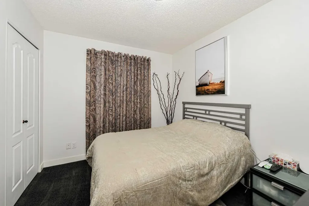 5102 54 Avenue Camrose AB T4V 3C9