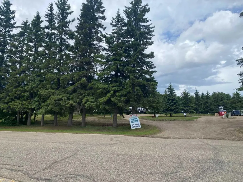 10104 105 Avenue Fairview AB T0H 1L0