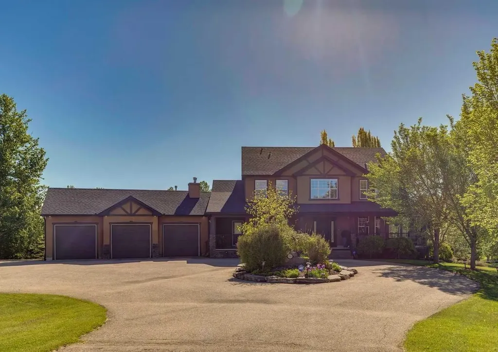 18 Deer Springs Close Rural Rocky View County AB T3Z 3E1