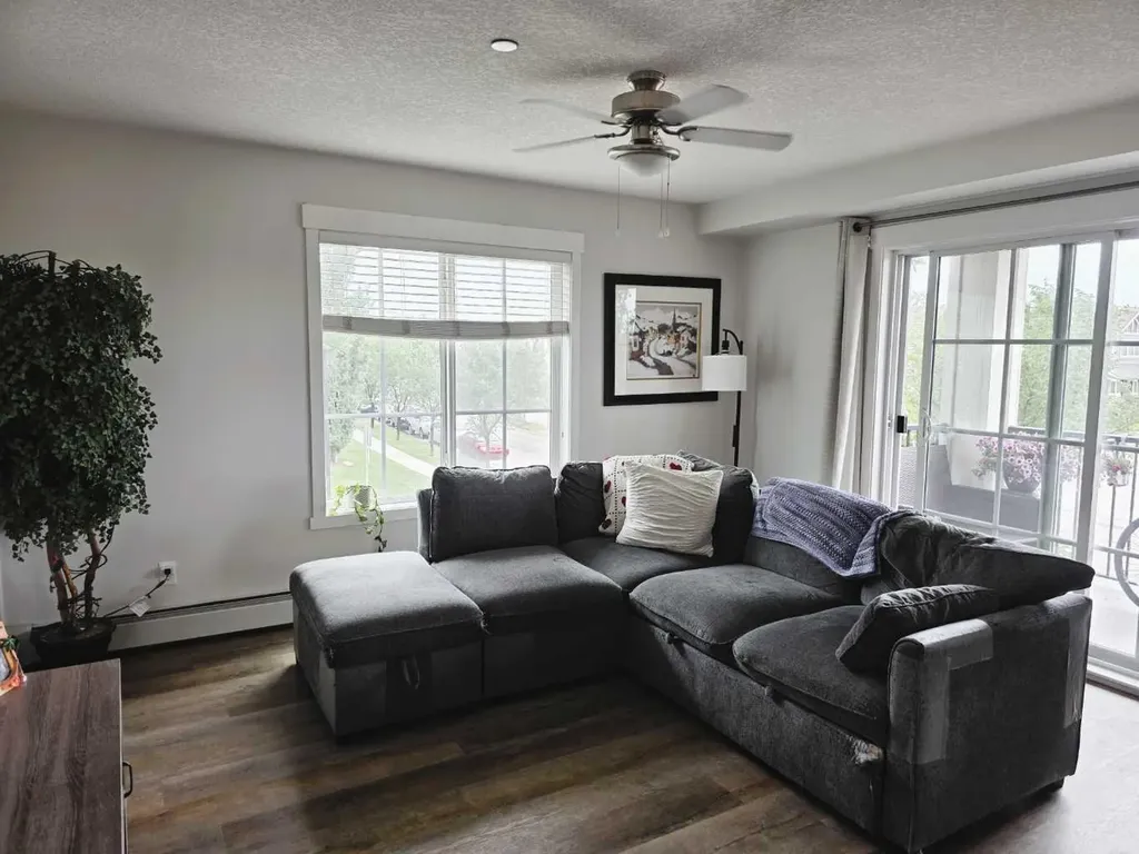 755 Copperpond Boulevard SE Calgary AB T2Z 4R2