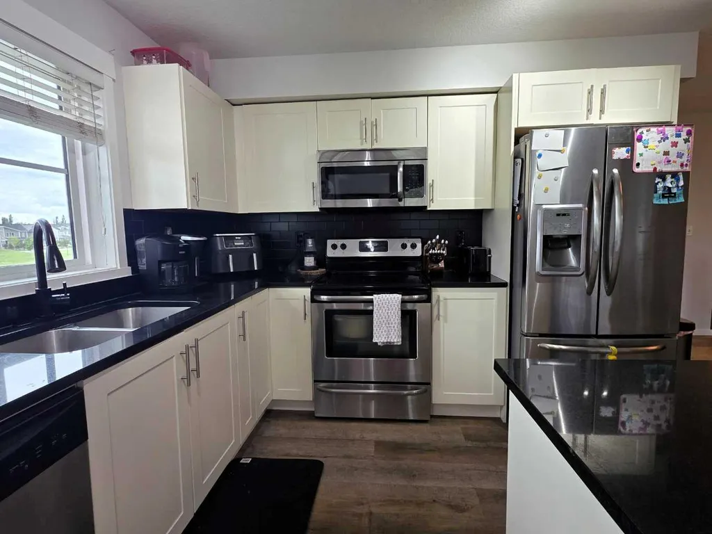 755 Copperpond Boulevard SE Calgary AB T2Z 4R2