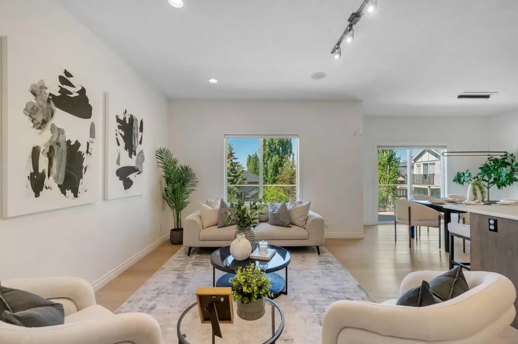 9 Cresthaven Way SW Calgary AB T3B5X8