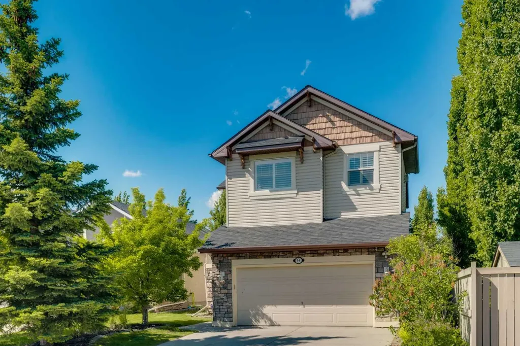9 Cresthaven Way SW Calgary AB T3B5X8