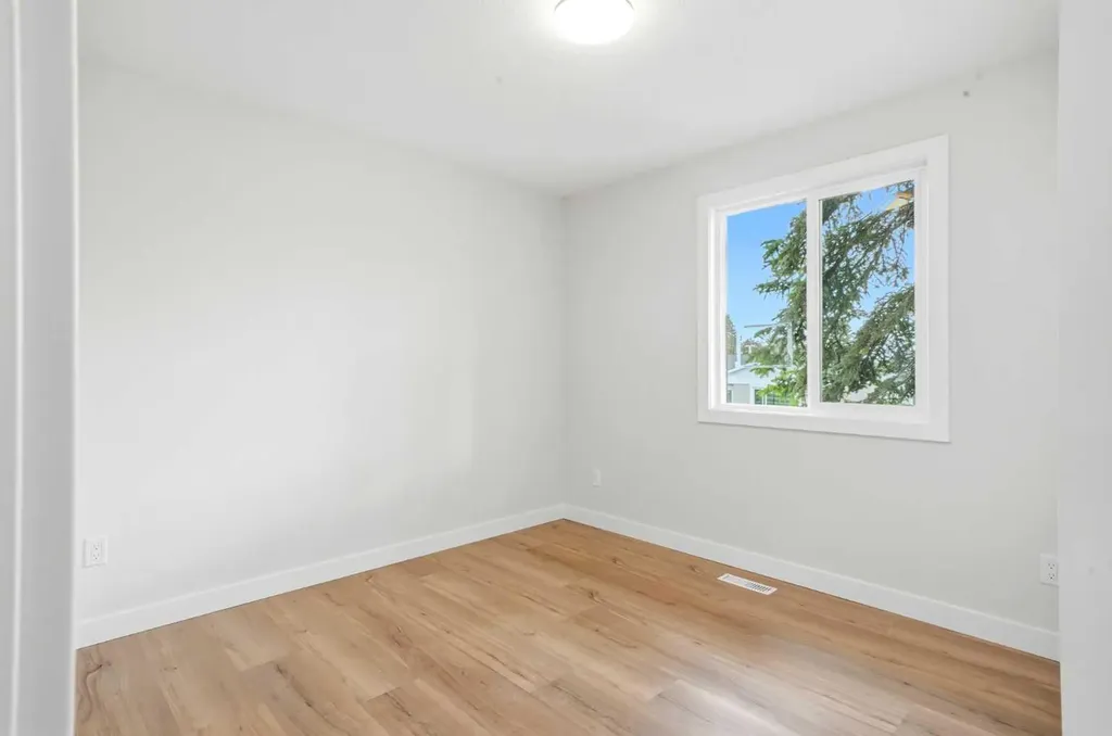 131 Fallswater Road NE Calgary AB T3J 1B2