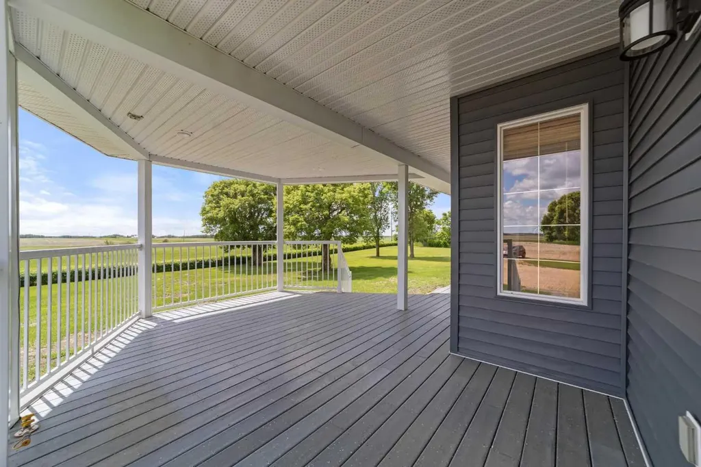 42315 Rr153 Rural Flagstaff County AB T0B 1N0