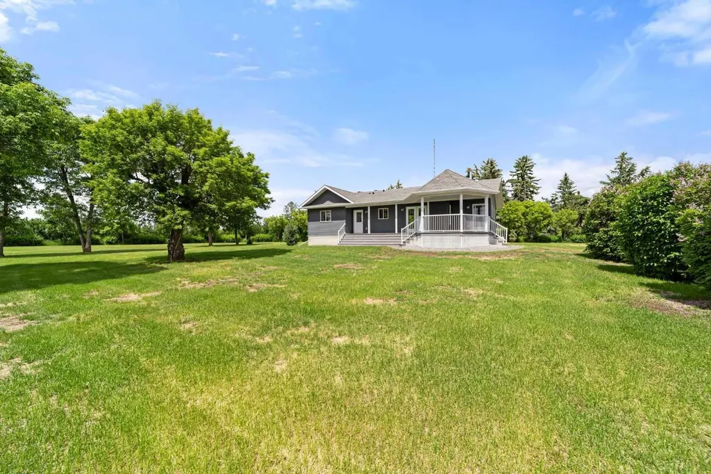 42315 Rr153 Rural Flagstaff County AB T0B 1N0