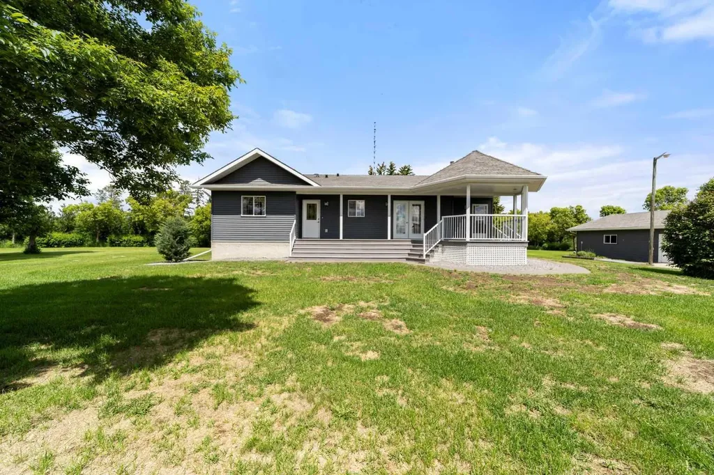42315 Rr153 Rural Flagstaff County AB T0B 1N0