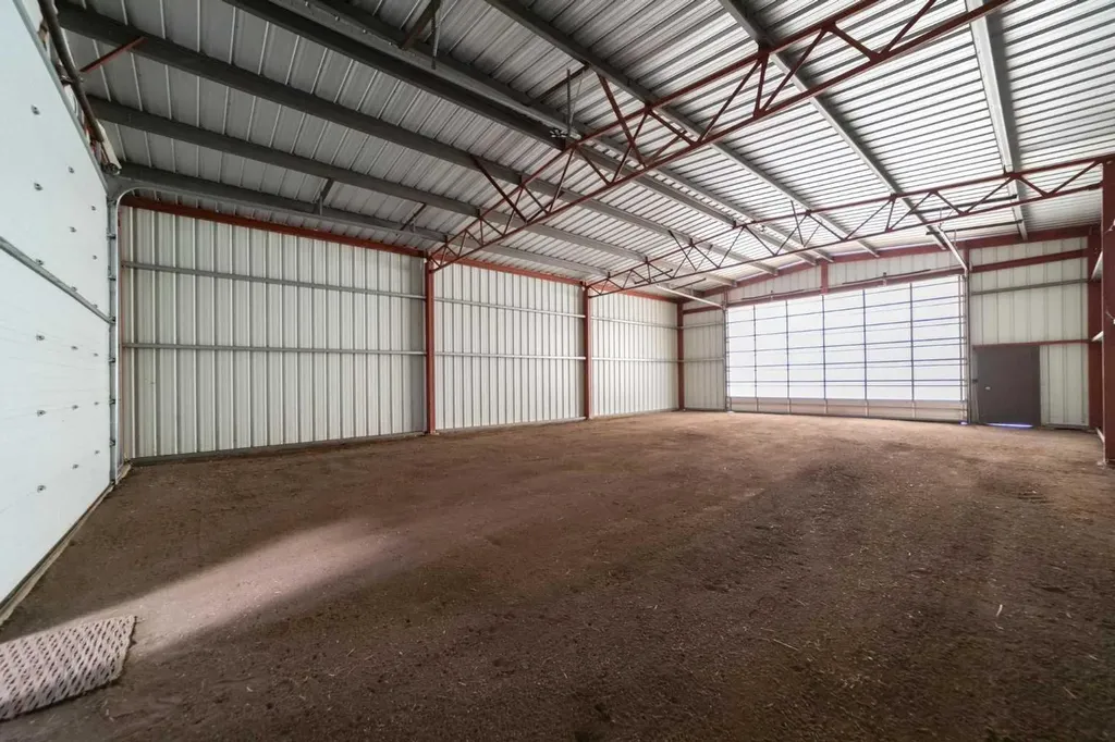 42315 Rr153 Rural Flagstaff County AB T0B 1N0
