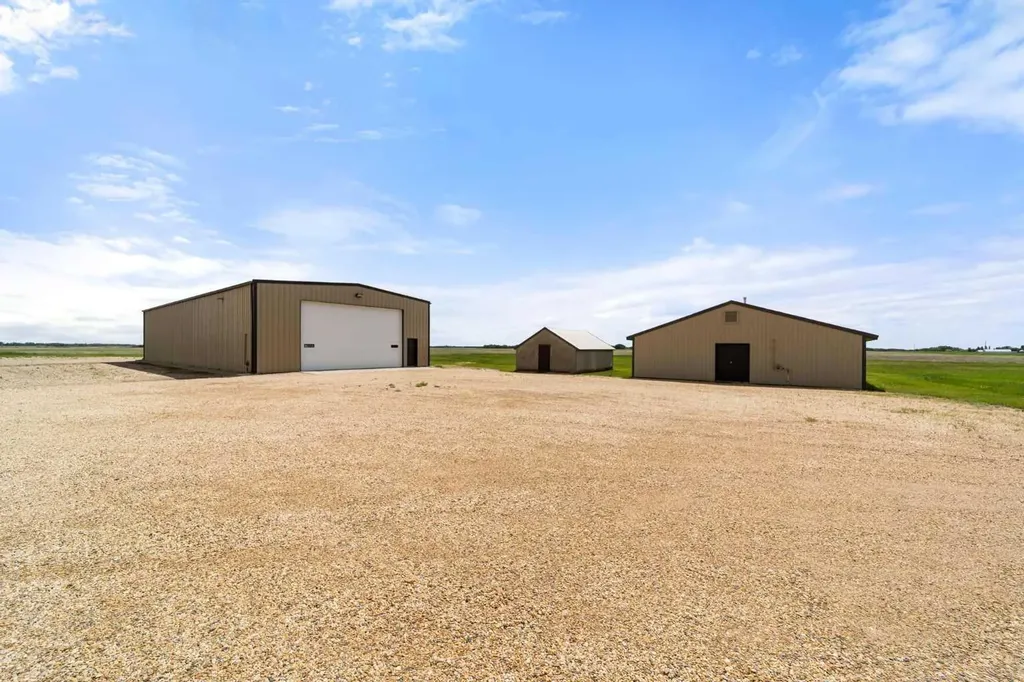 42315 Rr153 Rural Flagstaff County AB T0B 1N0