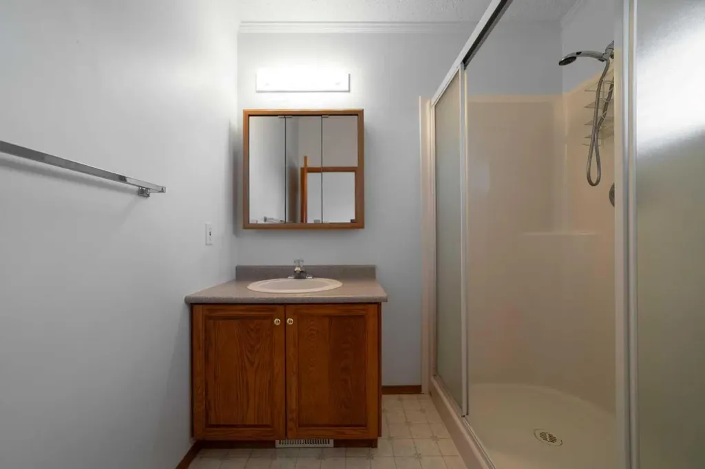 42315 Rr153 Rural Flagstaff County AB T0B 1N0