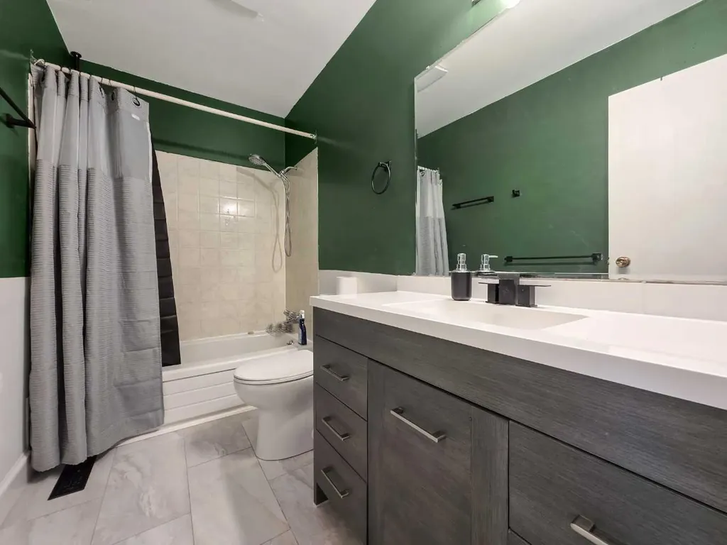 37 97 Avenue Grande Cache AB t0e0y0