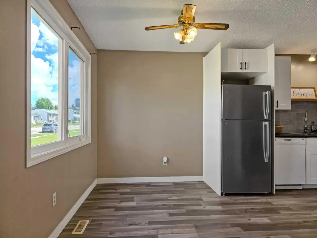 37 97 Avenue Grande Cache AB t0e0y0