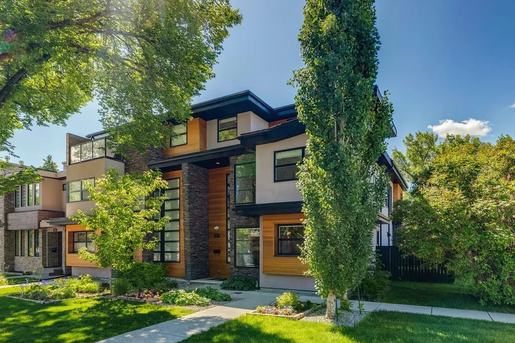 2927 7 Avenue NW Calgary AB T2N 1B3
