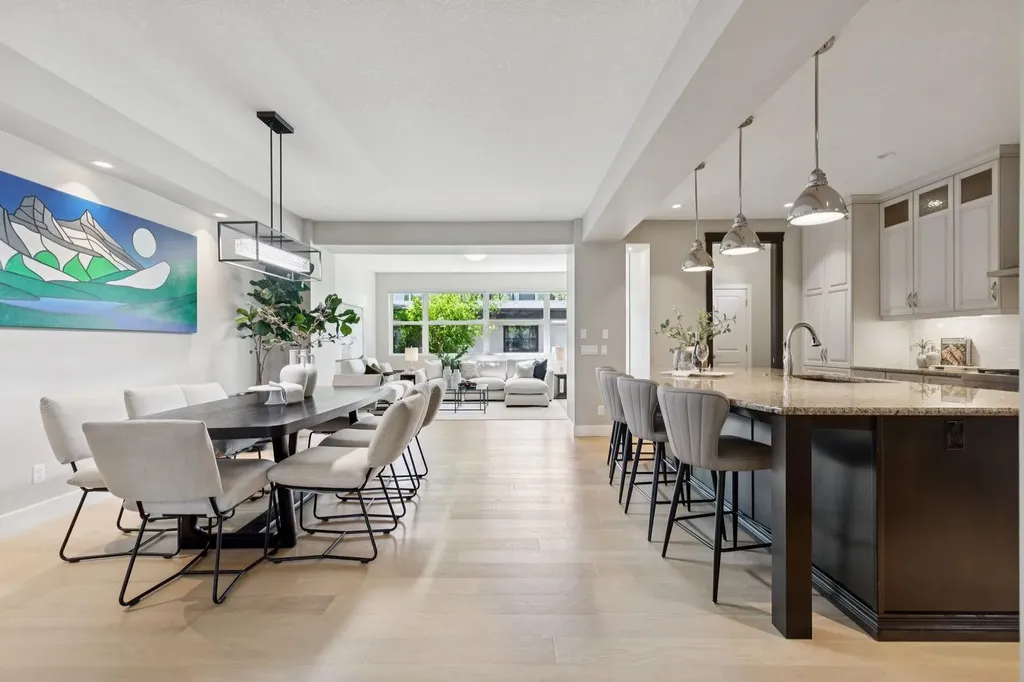2927 7 Avenue NW Calgary AB T2N 1B3
