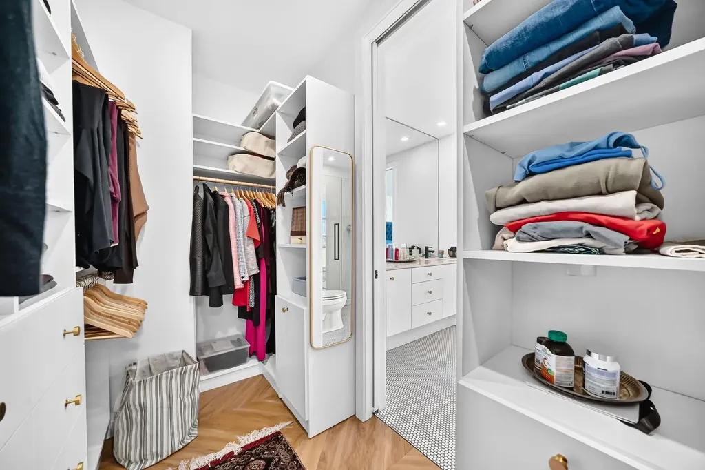 8445 Broadcast Avenue SW Calgary AB T3H 6B6