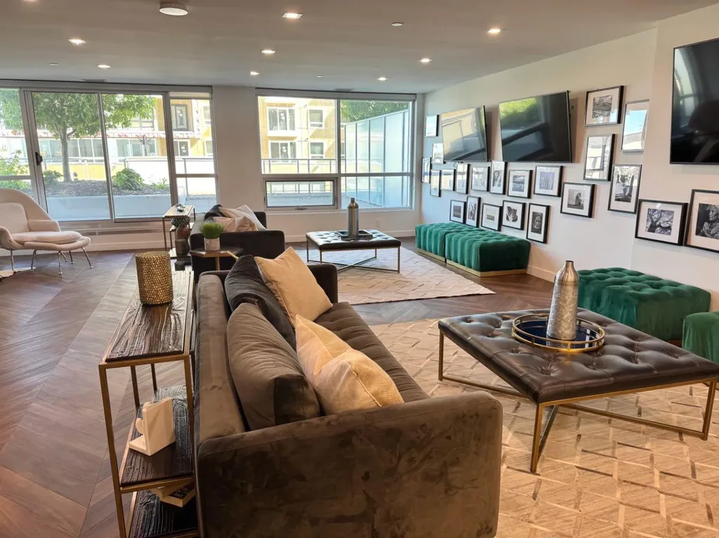 8445 Broadcast Avenue SW Calgary AB T3H 6B6