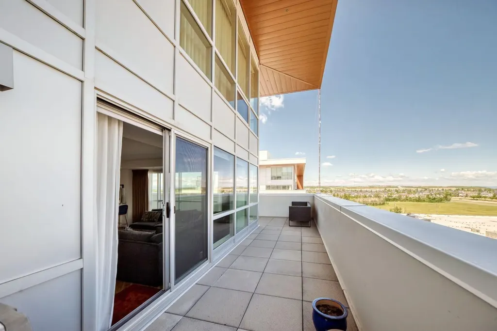 8445 Broadcast Avenue SW Calgary AB T3H 6B6