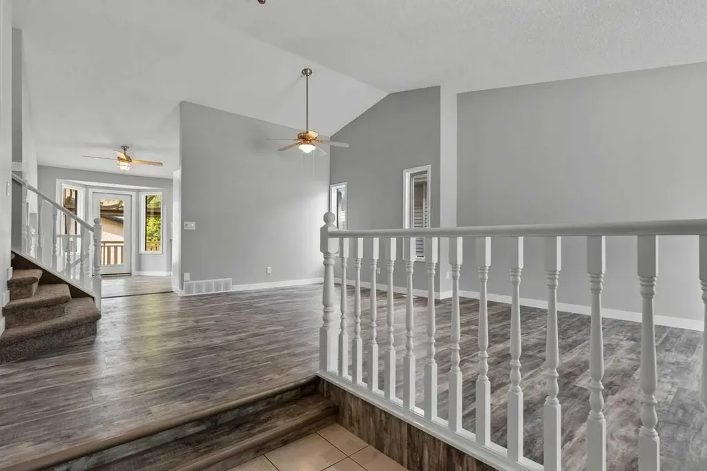 266 Shawnessy Drive SW Calgary AB T2Y 1M5