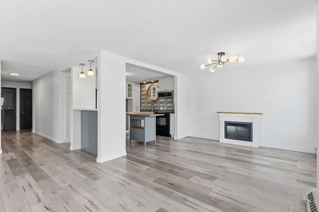 1001 13 Avenue SW Calgary AB T2R0L5