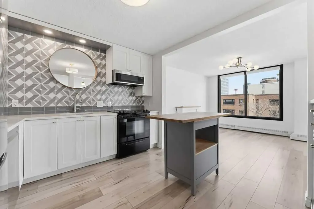 1001 13 Avenue SW Calgary AB T2R0L5