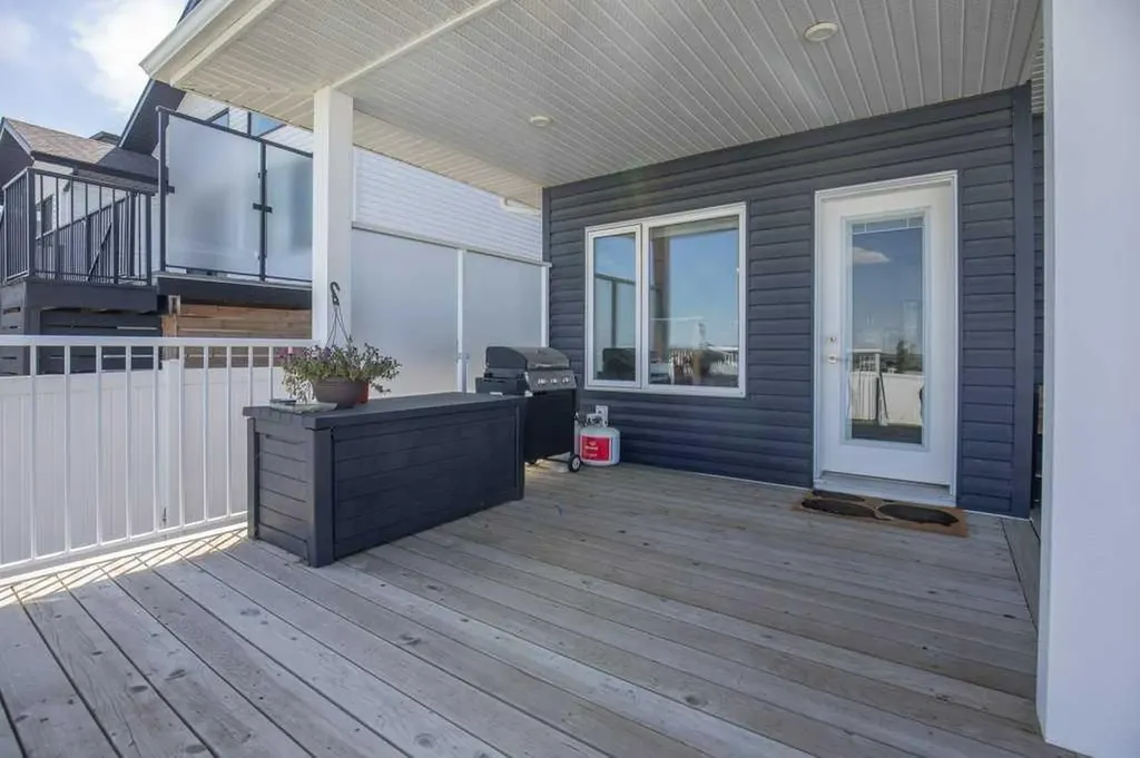 4185 Ryders Ridge Boulevard Sylvan Lake AB T4S 0G3